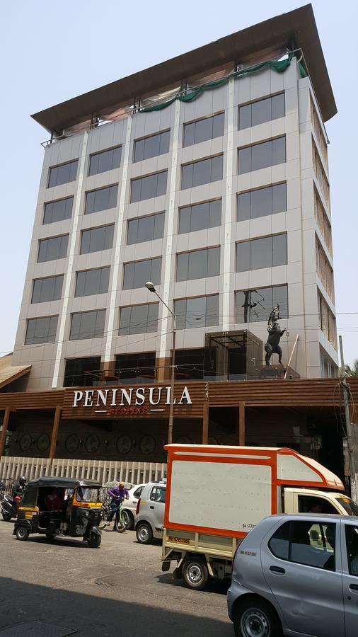 Hotel Peninsula Redpine Mumbai Exteriör bild